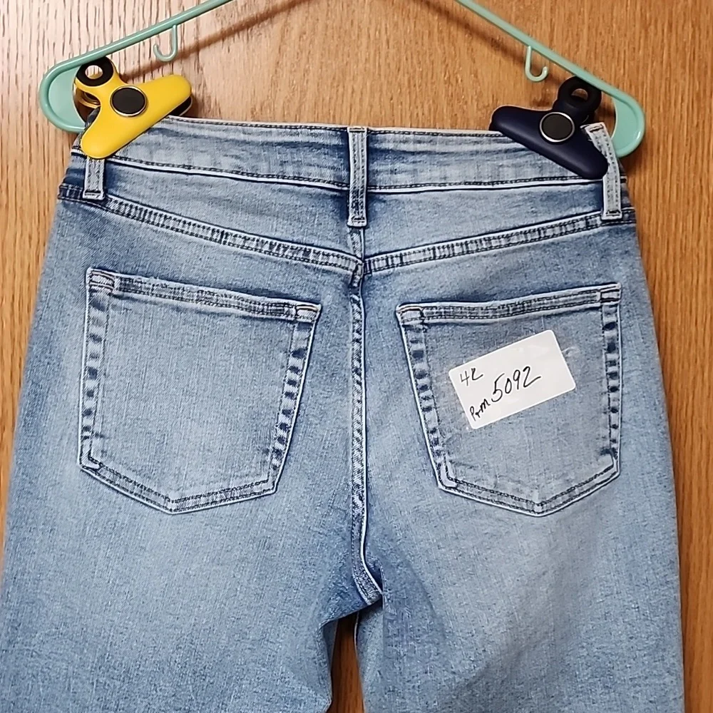 Edgely Maurices Light Blue Jeans womens 4R number 5092 - Picture 3 of 7
